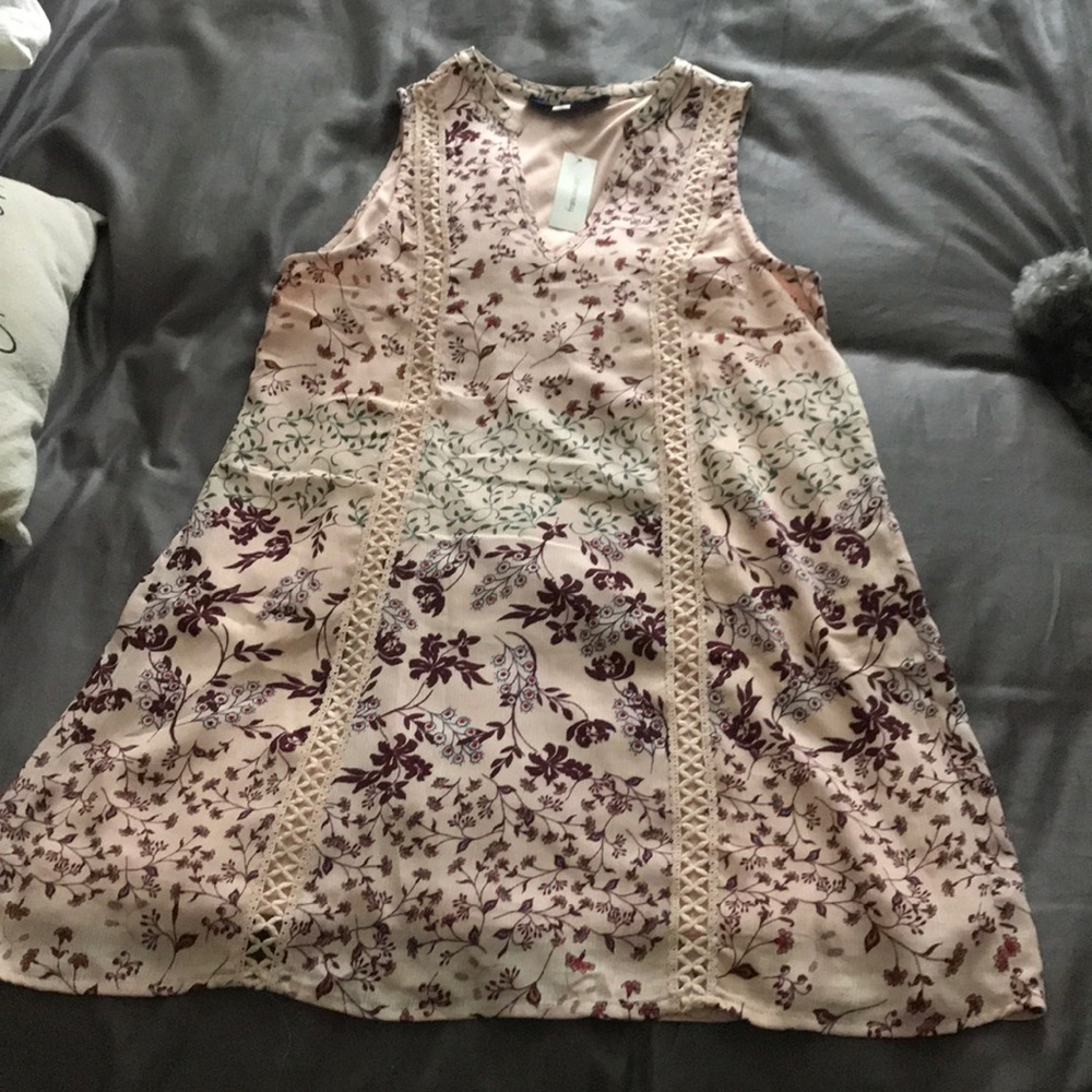 NWT Floral Flowy Dress